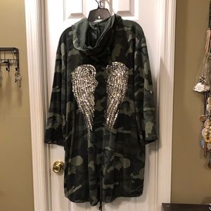 Army print casual jacket w/ sequin detailing